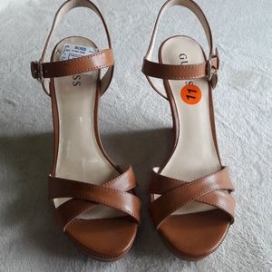 NWT Guess Tan Sandal Wedges